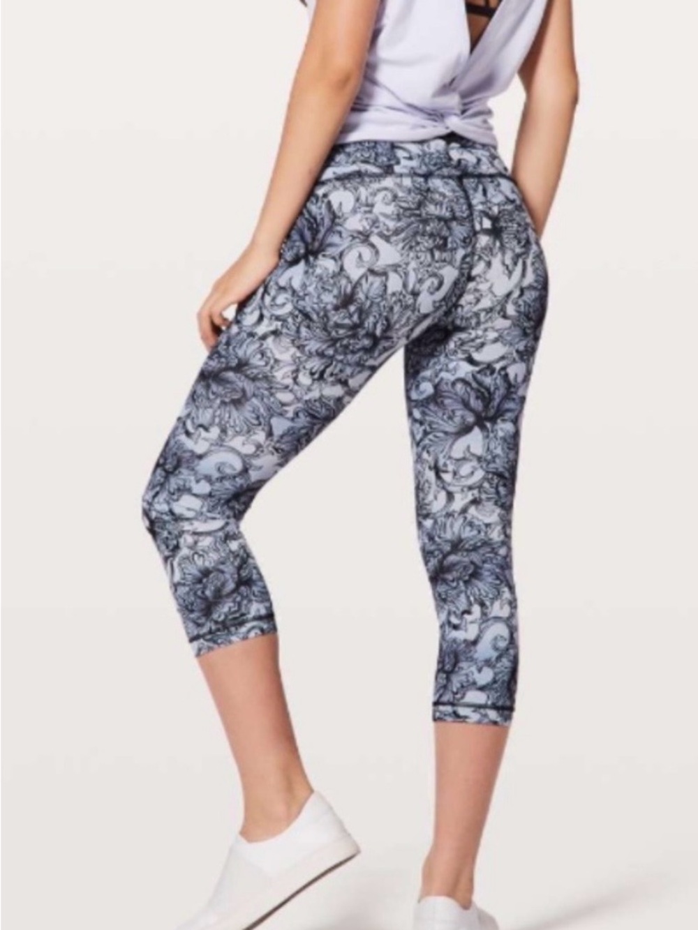 Lululemon Wunder Under leggings